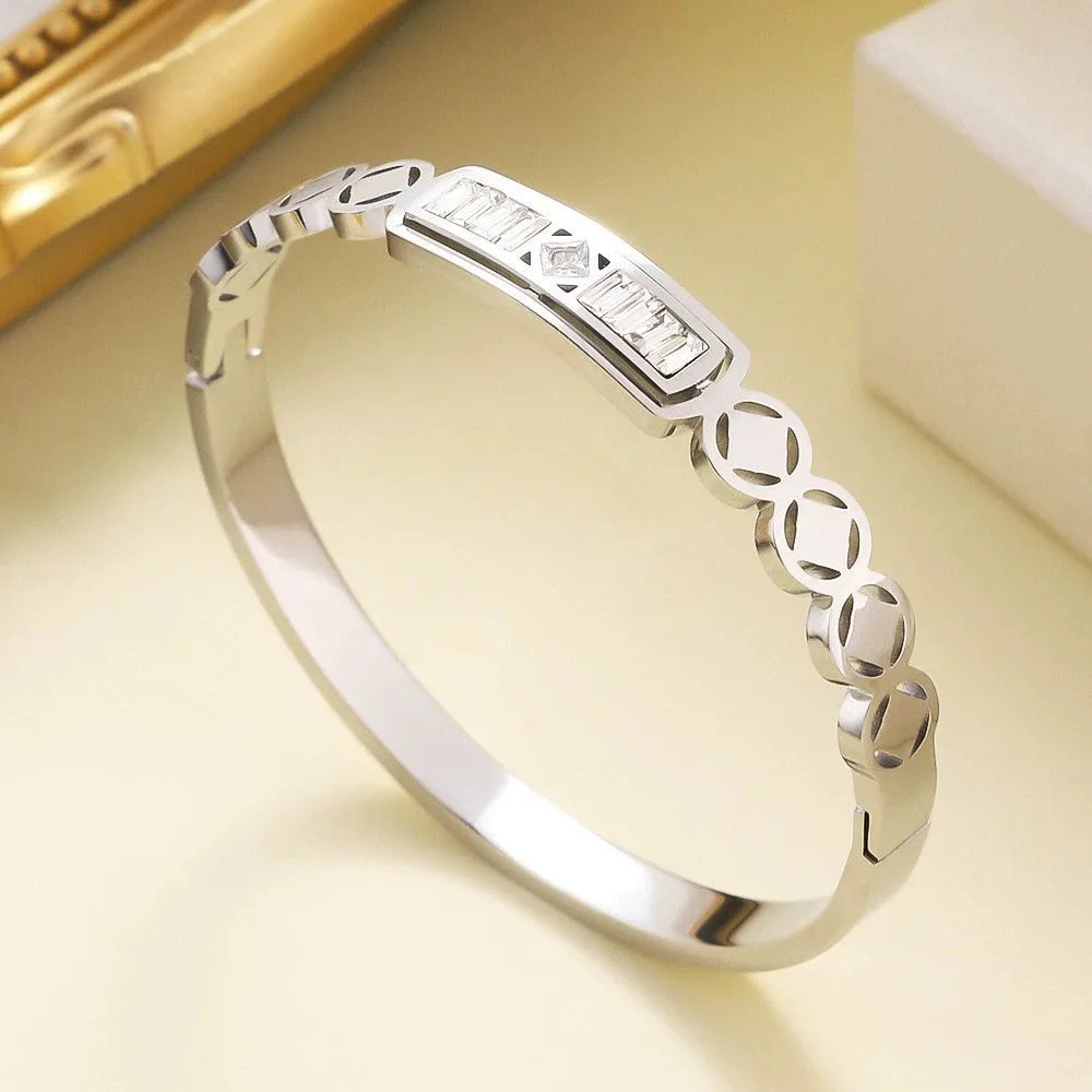 18K gold plated versatile bracelet
