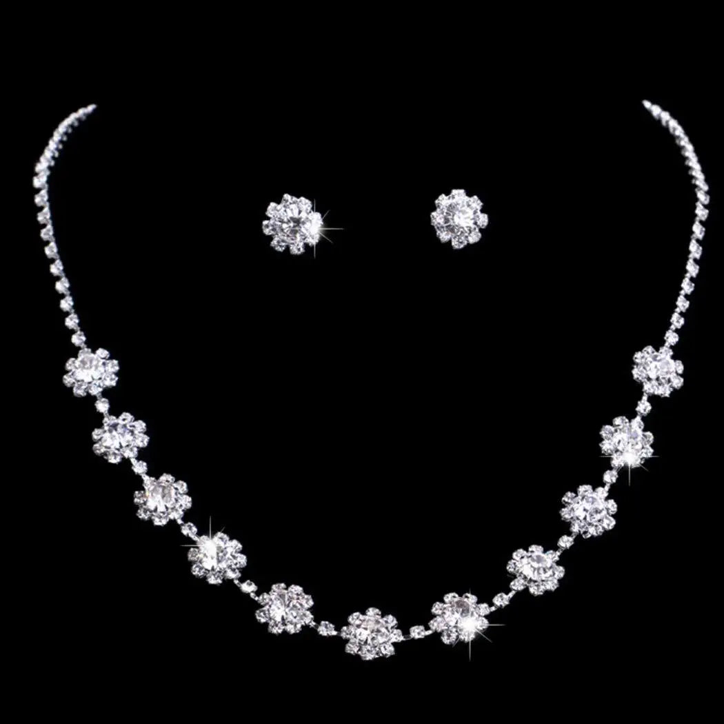 Jewelry Set Diamond Embedded Necklace Earrings