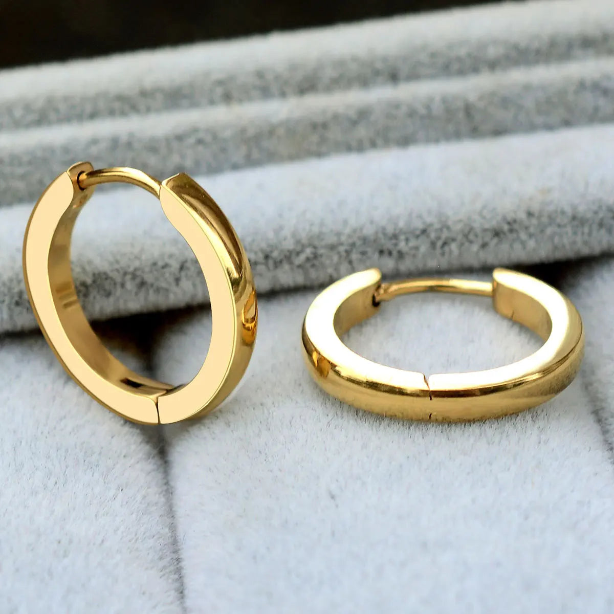 2PC Gold Color Earring